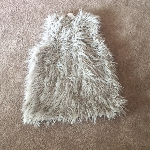 CHARLOTE RUSSE VEST🌺 - Picture 5 of 6